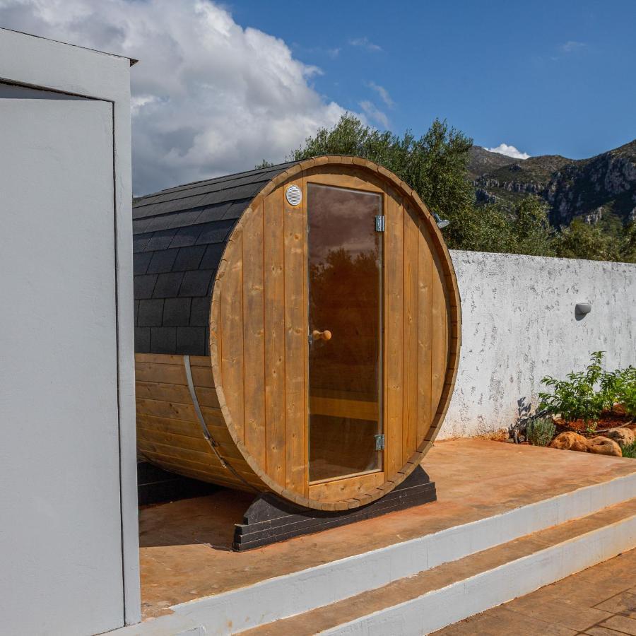 Old Olive Tree Cottage Agii Apostoli  Exterior photo